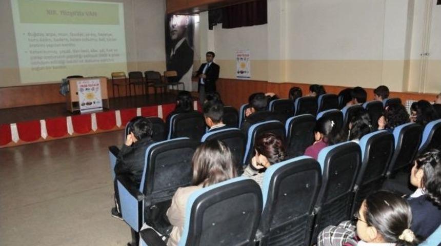 Van&rsquo;da &lsquo;nasıl Bir Kentte Yaşıyoruz&rdquo; Konferansı