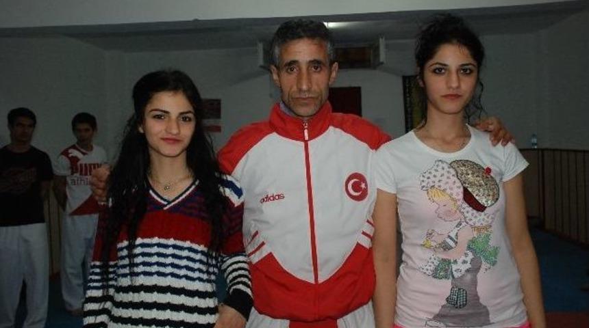 Didimli Tekvandocular T&uuml;rkiye Şampiyonası Yolcusu