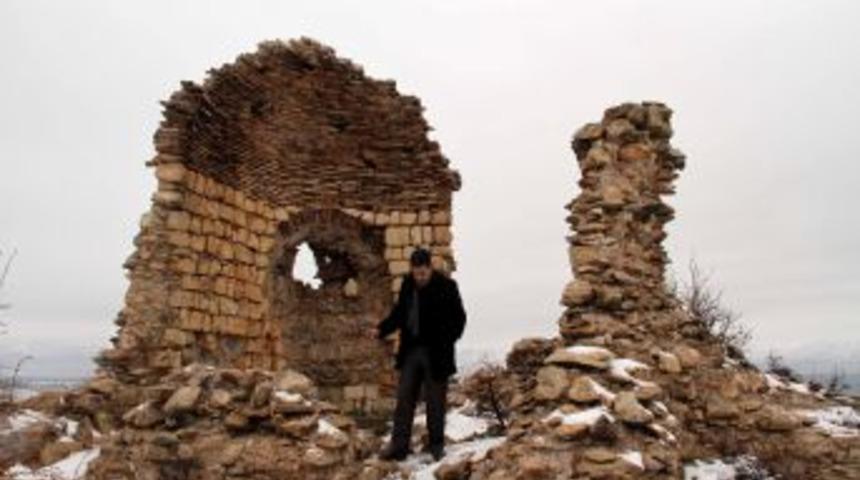 Sahabe Ordusunun Fethettiği Antak Kalesi&rsquo;nin Hali I&ccedil;ler Acısı