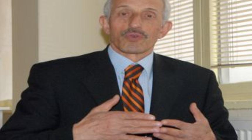 'Kaza Yapmış 3 Ara&ccedil; Birleştirilip Ikinci El Diye Satılıyor'