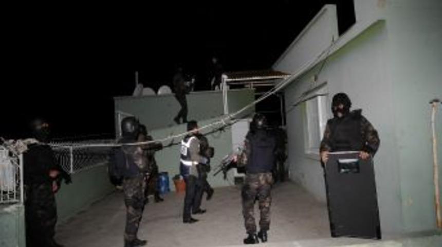 6 Ildeki Operasyonlarda &Ccedil;ıkar Ama&ccedil;lı Su&ccedil; &Ouml;rg&uuml;t&uuml; &Ccedil;&ouml;kertildi