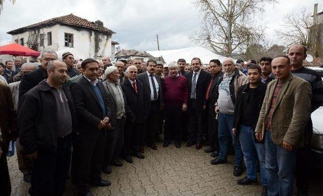 Başkan Akaydın Kaş’ata Vatandaşlarla Buluştu