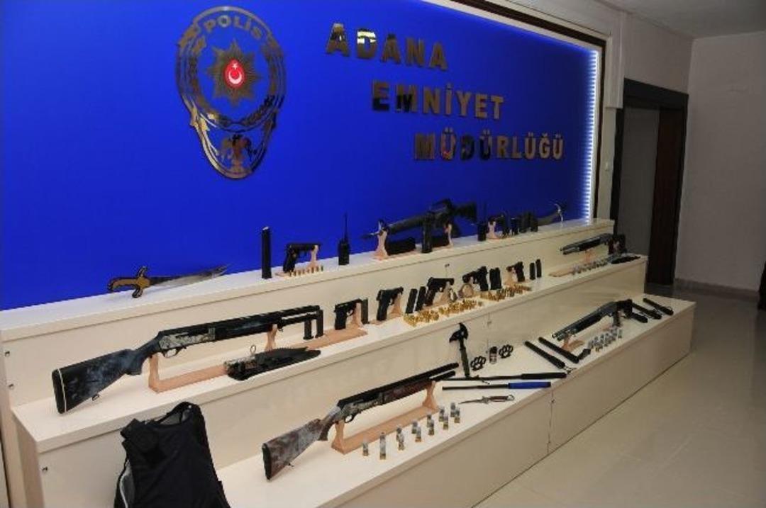 Adana&rsquo;daki Operasyonda Cephanelik Ortaya &Ccedil;ıktı