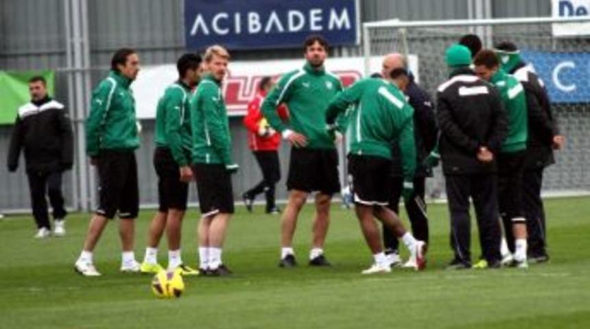 Hikmet Karaman'dan Savunmaya Uyarı