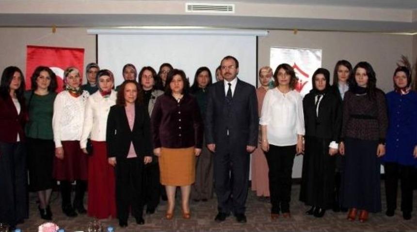 &ldquo;toplum Kalkınmasında G&ouml;n&uuml;l El&ccedil;ileri Projesi&rdquo; Tanıtım Toplantısı Ger&ccedil;ekleştirildi