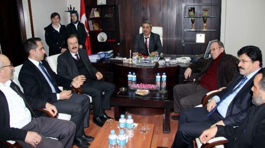 Rekt&ouml;r Kocacık G&ouml;lova Ve Akıncılar İl&ccedil;elerinde İncelemelerde Bulundu