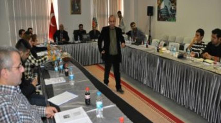 Jeofizik M&uuml;hendislerine Kurs