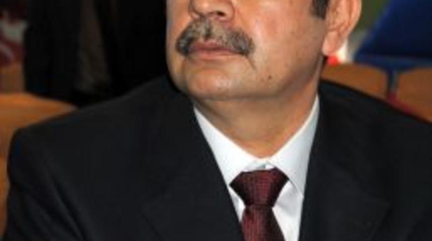 AK Parti'li Mekteplioğlu'ndan G&uuml;rsel Tekin'e 'domuz' Tepkisi