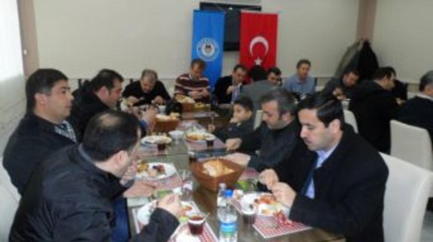 Alaplı  Eğitim Birsen &uuml;yeleri Kahvaltılı toplantı d&uuml;zenledi