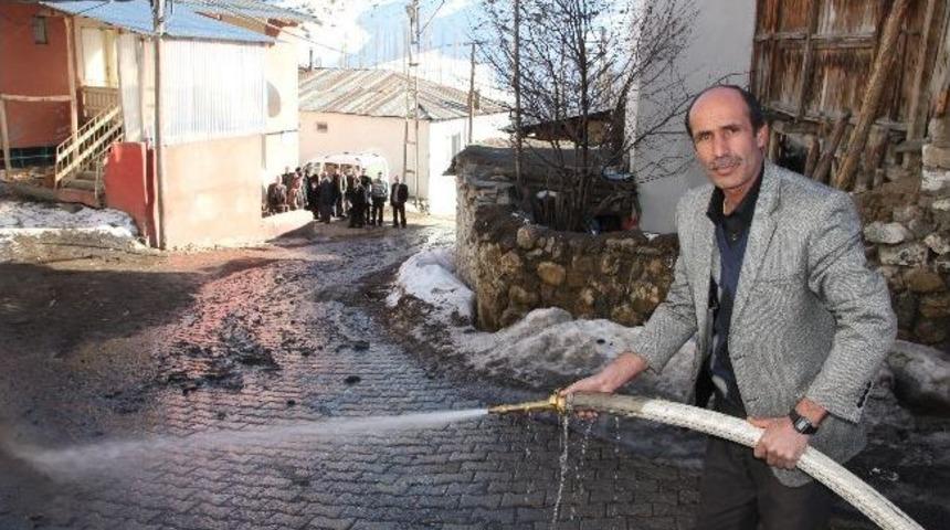 Oltu&rsquo;da İmece Usul&uuml; Bahar Temizliği