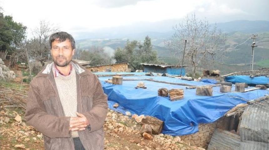 &Ccedil;ocuklarını Okutmak İ&ccedil;in Derme &Ccedil;atma Evde Yaşıyorlar