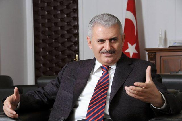 Bakan Yıldırım:Türksat 4A'nın Yüzde 74'ü, 4B'nin Yüzde 63.2'si Tamamlandı