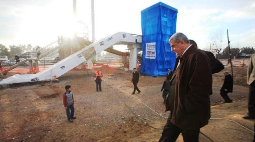 &Ccedil;ayırova'ya Y&uuml;r&uuml;yen Merdivenli K&ouml;pr&uuml; Yapılacak