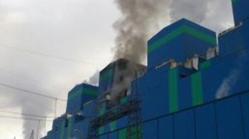 Termik Santralde Yangın &Ccedil;ıktı, Kahramanmaraş Alarma Ge&ccedil;ti