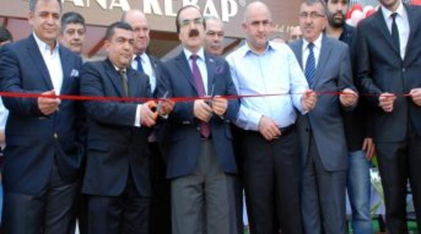 Vali Coş, Kebap&ccedil;ı A&ccedil;tı