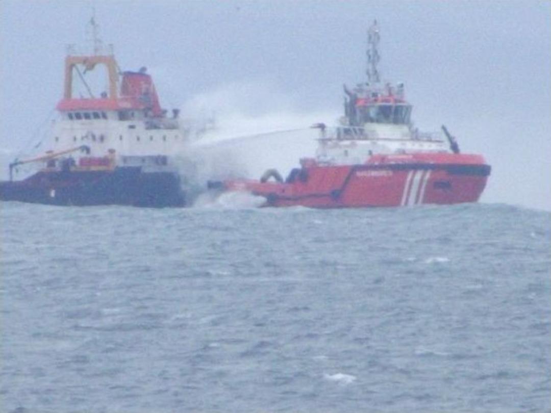 Şark&ouml;y&rsquo;de Kuru Y&uuml;k Gemisinde Yangın &Ccedil;ıktı