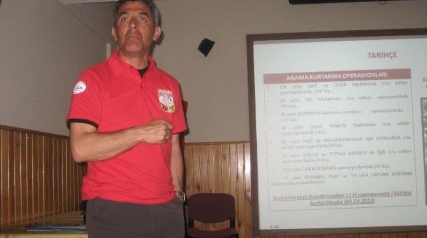 Akut İzmir Y&uuml;ksek Teknoloji Enstit&uuml;s&uuml;'nde Seminer Verecek