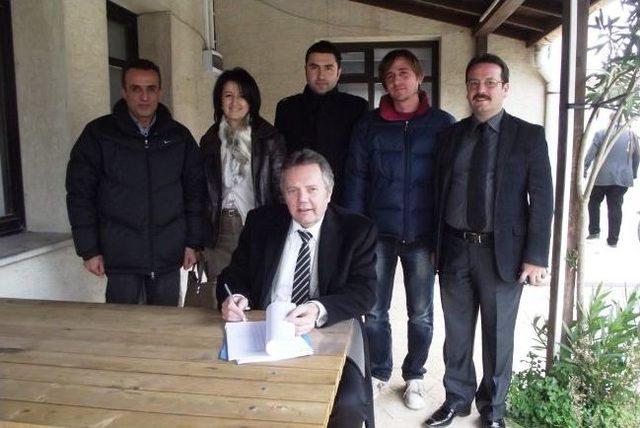 Ayvalık&rsquo;ta Alt Yapı Sorunu Tarihe Karışıyor 2