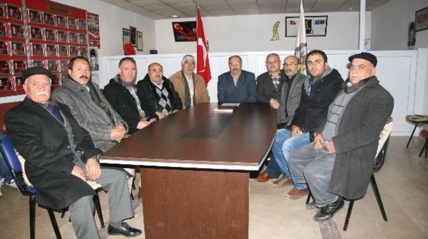 (&ouml;zel Haber) Şehit Aileleri Bdp&rsquo;li Vekillere Yer Tahsis Eden Vakıf &Uuml;yelerine Tepki G&ouml;sterdi