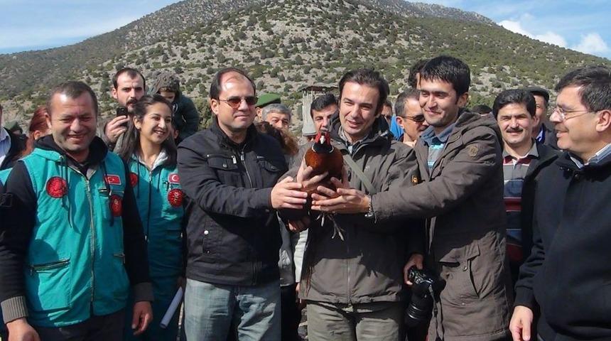Lisinia 8&lsquo;inci Yılını Kuş Salarak Kutladı