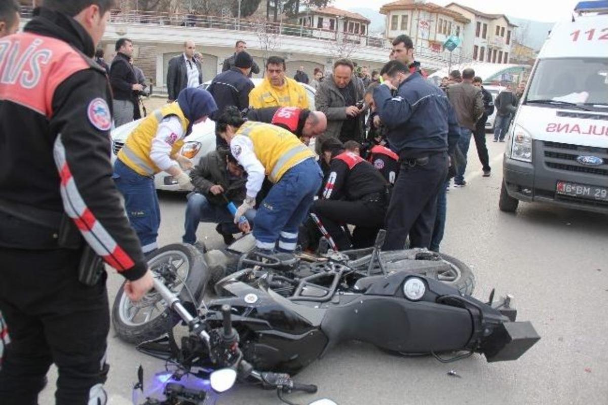 Yunus Ekipleri Kaza Yaptı, Mesai Arkadaşları Seferber Oldu