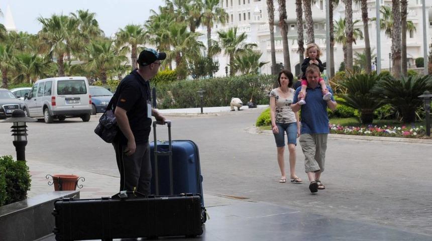 Antalya B&ouml;lgesinde Turizm Sezonu Paskalya Bayramı Tatiliyle Başlayacak