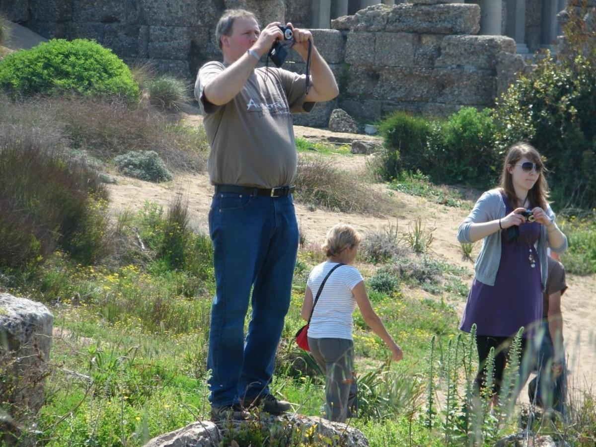 Side'de Bitki &Ccedil;eşitliliğinin Korunması I&ccedil;in At Ve Deve Turları Yasaklandı