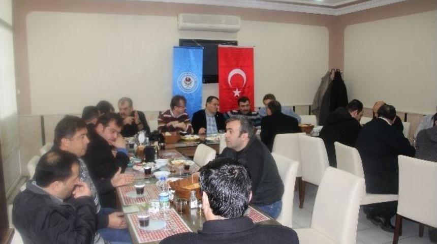 Alaplı Eğitim-bir Sen&rsquo;den Kaynaşma Kahvaltısı