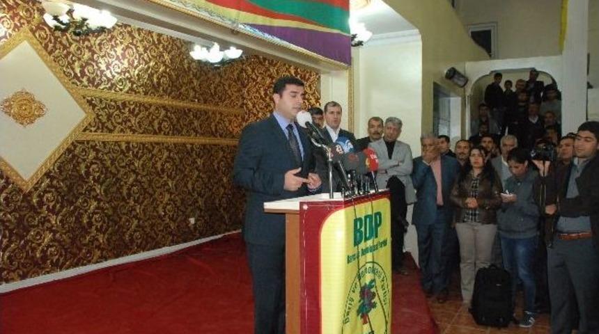 Demirtaş&rsquo;tan Anadil İ&ccedil;in &Ccedil;ağrı