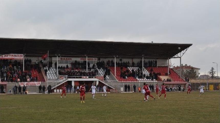 Nevşehirspor Altın Değerinde 3 Puan Kazandı
