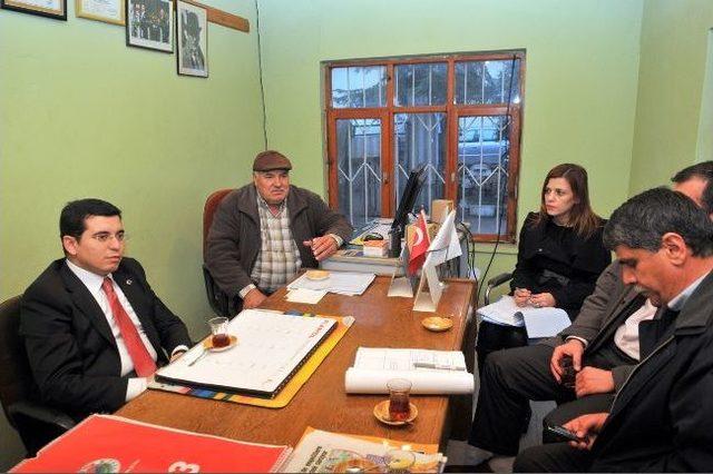 Başkan T&uuml;t&uuml;nc&uuml; Altınova&rsquo;nın Sorunlarını Dinledi 1