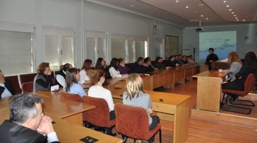 Belediye Personeline Hizmeti&ccedil;i Eğitim Semineri