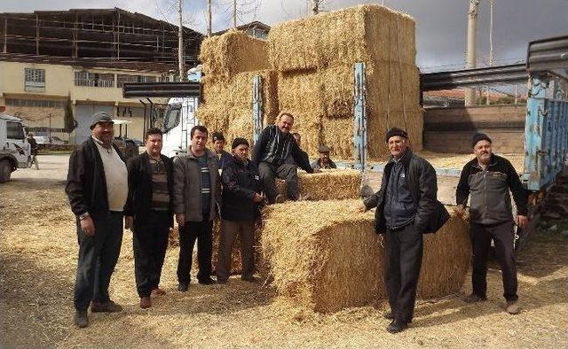 Kula da &Ccedil;ift&ccedil;ilere Saman Desteği 1