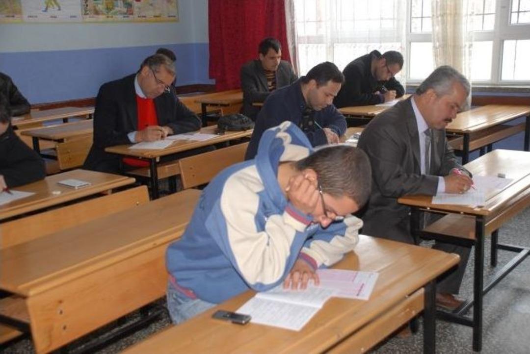 Ak Partiye G&ouml;n&uuml;l Verenler Sınav Heyecanı Yaşadı