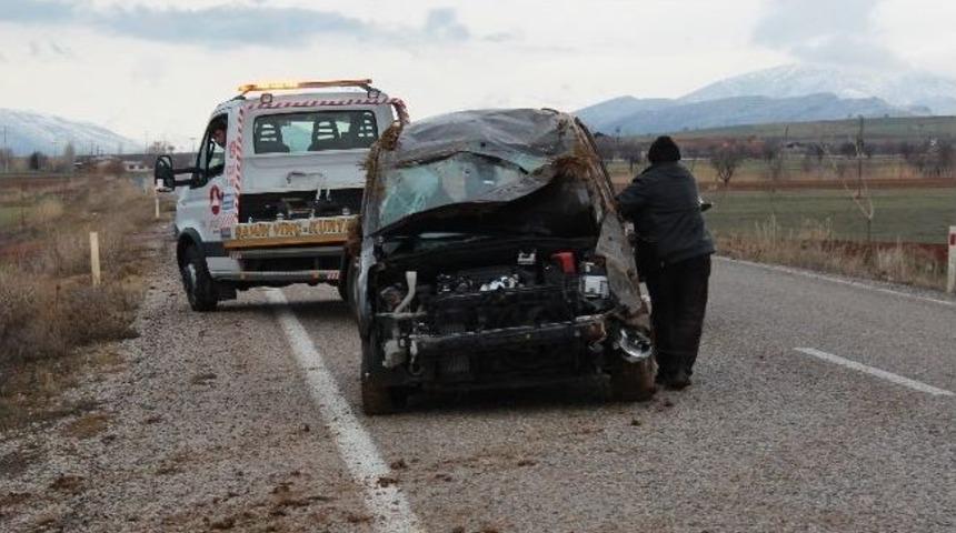 Tedaviye Giderken Kazada Yaralandılar