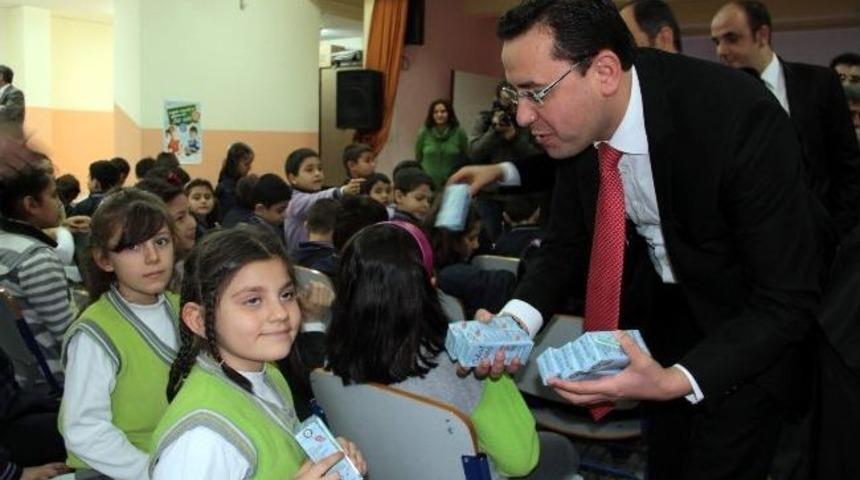 Nevşehir&rsquo;de Okullarda S&uuml;t Dağıtımına Başlandı