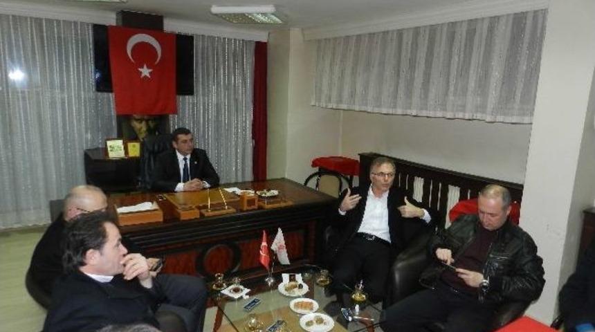 Gen&ccedil; İş Adamları &Ccedil;ek Yasasından Şikayet&ccedil;i