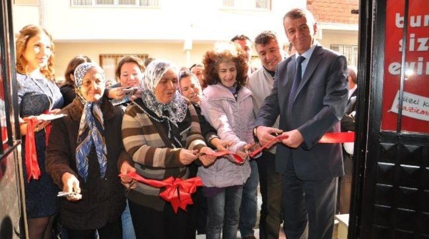 Sarnı&ccedil;&rsquo;ta Semt Evi Sevinci
