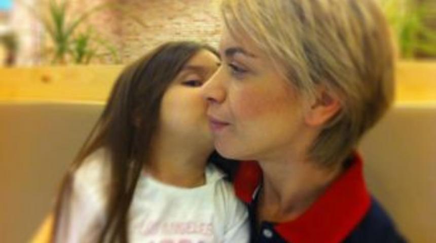 Okul &Ouml;n&uuml;nde Silahlı Gasp