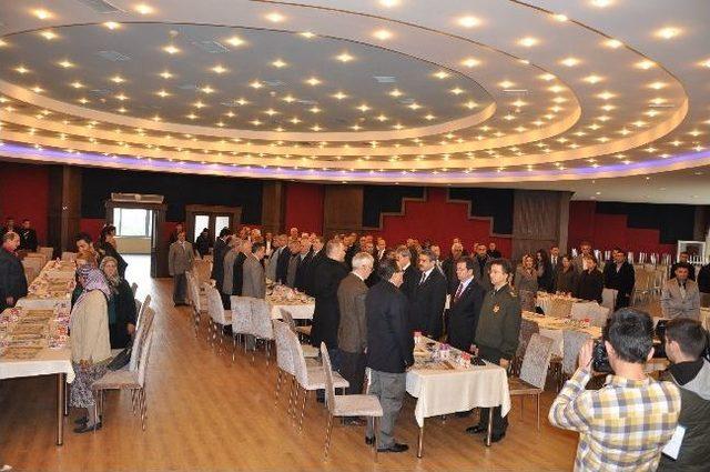 Ayna Ve Yeniyol Gazeteleri Yayın Hayatına Başladı 1