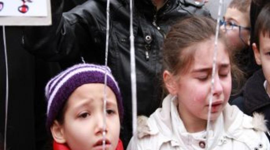 'Yanlışlıkla' Tayin Edilen &Ouml;ğretmenleri I&ccedil;in Ağladılar