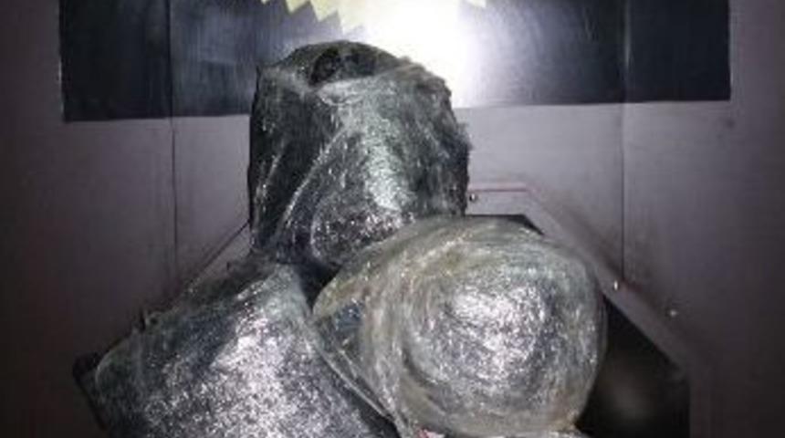 Bing&ouml;l Polisi 124 Kilo Esrar Ele Ge&ccedil;irdi