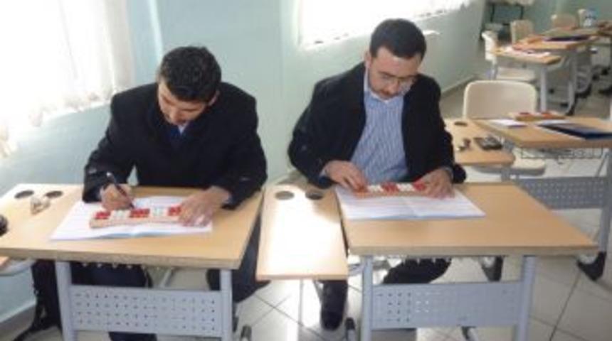 Aba Koleji &Ouml;ğretmenleri, Mental Aritmetik Sertifikalarını Aldı