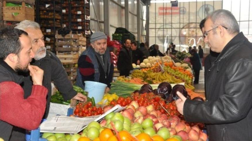 Milletvekili Candan, Pazaryeri Esnafının Sorunlarını Dinledi