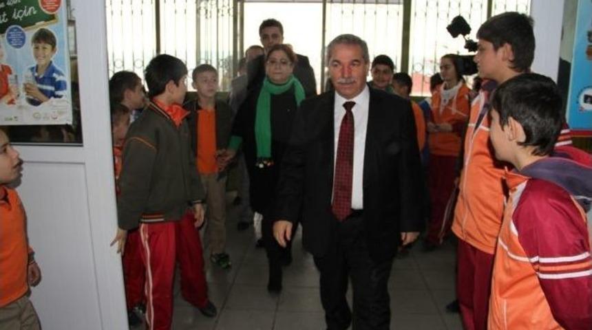 Demirtaş&rsquo;tan Okul Ziyareti