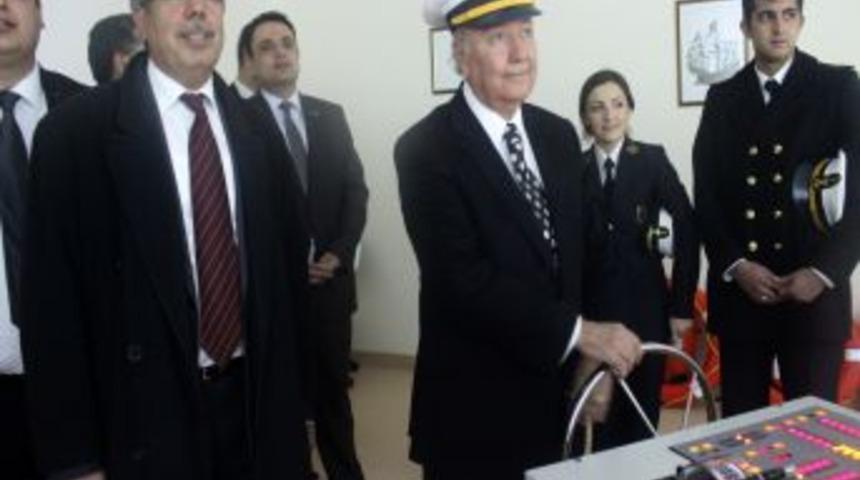 Şili Ankara B&uuml;y&uuml;kel&ccedil;isi, Zirve &Uuml;niversitesi&rsquo;ni Ziyaret Etti