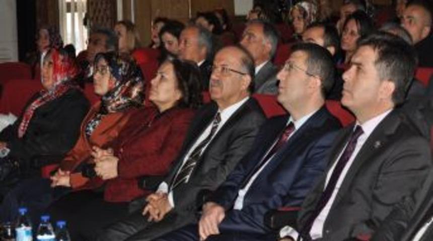 &lsquo;G&ouml;n&uuml;l El&ccedil;ileri Projesi Kırıkkale'de Tanıtıldı