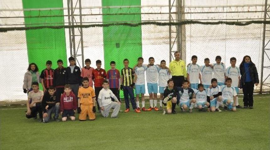 Şırnak'ta Okullar Arası Turnuva Başladı