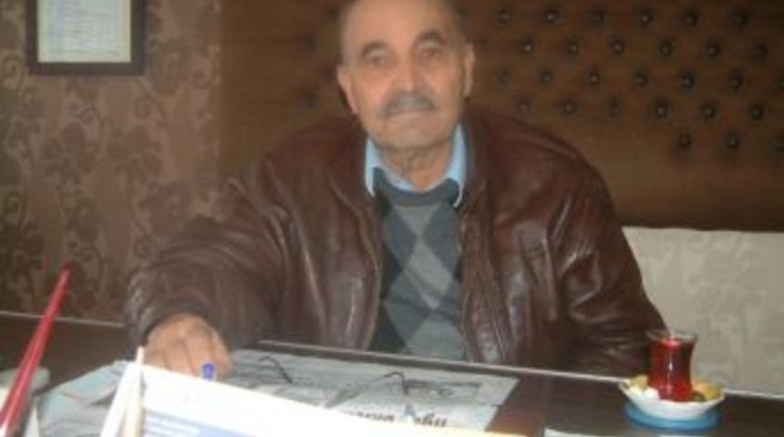 Burhaniye&rsquo;de Zeytincinin Başı Başak&ccedil;ı İle Dertte