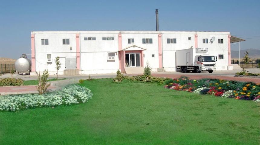 Pizzanın Peyniri, İhsaniyeli S&uuml;t&ccedil;&uuml;oğlu'ndan Geliyor